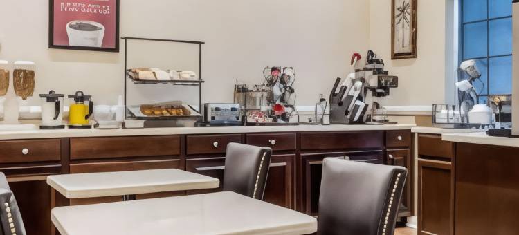 伊克诺旅馆套房凯斯 I-26 机场(Econo Lodge Inn & Suites Cayce I-26 Airport)图片