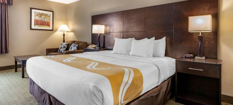 埃斯卡纳巴北品质酒店及套房(Quality Inn & Suites Escanaba North)图片