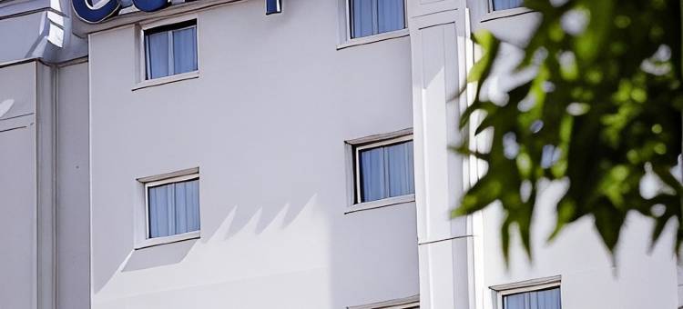 康铂巴黎西沙维尔酒店(Campanile Paris Ouest - Chaville)图片