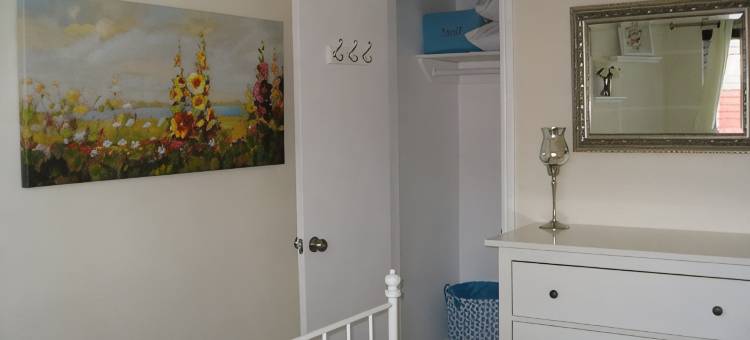 距海滩步行5分钟：迷人度假公寓！(Charming Vacation Flat: 5-Minute Walk to Beach!)图片
