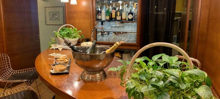 卡尔顿酒店(Hotel Carlton)图片