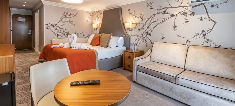 伍尔弗汉普顿公园厅酒店及水疗中心(Park Hall Hotel and Spa Wolverhampton)图片