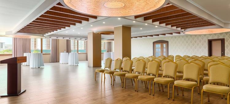 乌沙克温德姆华美达酒店(Ramada by Wyndham Usak)图片
