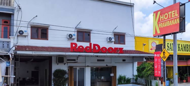 红多兹酒店-近普兰巴南寺(RedDoorz Near Prambanan Temple)图片