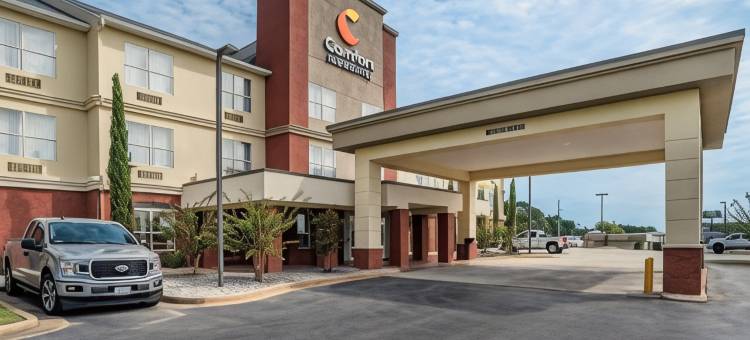 米尔布鲁克-普拉特维尔舒适套房酒店(Comfort Inn & Suites Millbrook-Prattville)图片
