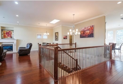 Imperial House Hotel Overview