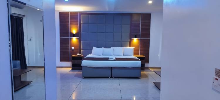 普雷斯肯城堡欧佩比酒店(Presken Hotels, Opebi - Castle)图片