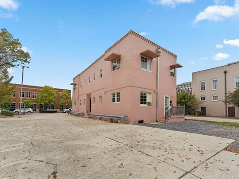 StayAE - 火烈鸟之家