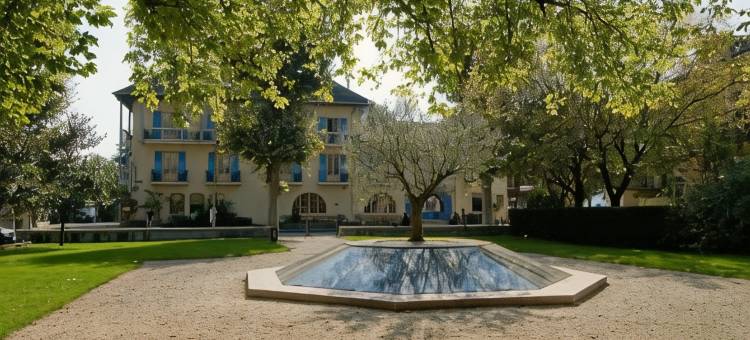 艾克斯莱班格兰港伊洛科原生酒店(The Originals City Hôtel lIroko Aix-Les-Bains Grand Port)图片