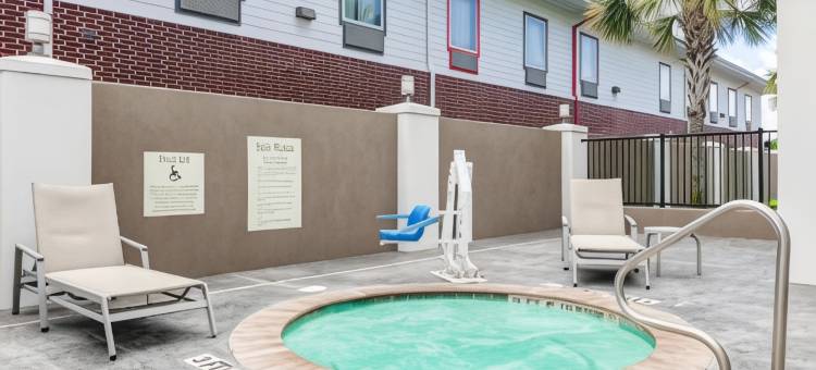 智选假日套房酒店克卢特- 杰克逊湖(Holiday Inn Express & Suites CLUTE - LAKE JACKSON by IHG)图片