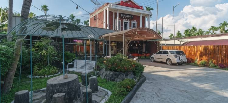 红多兹伊斯兰酒店-近贾兰阿萨汉佩马塔斯安塔(RedDoorz Syariah Near Jalan Asahan Pematang Siantar)图片