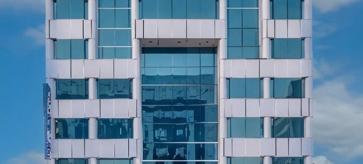 布尔迪拜雄伟高级酒店(Majestic Premier Hotel Burdubai)图片