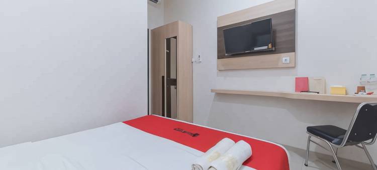 红门酒店-近CSB购物中心芝拉本(RedDoorz Near Csb Mall Cirebon)图片