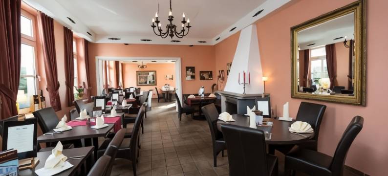 苏多罗奈尔霍夫酒店 - 法比奥餐厅(Hotel Südlohner Hof - Ristorante Da Fabio)图片