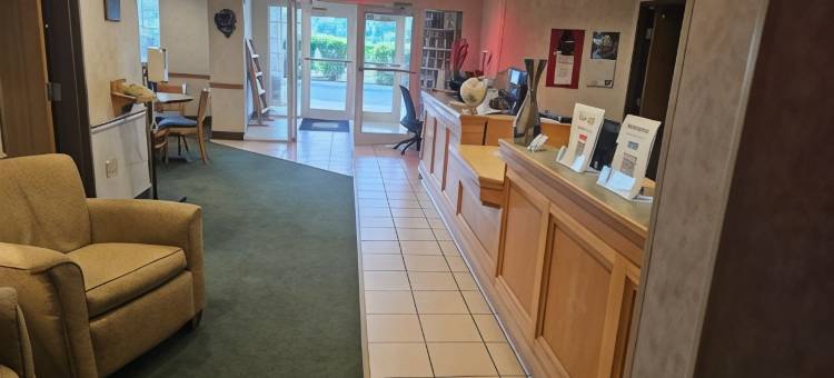 埃瓦温德姆速8酒店(Super 8 by Wyndham Ava)图片