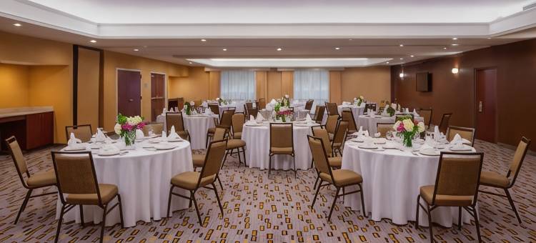 新奥尔良科文顿/曼德维尔万怡酒店(Courtyard New Orleans Covington/Mandeville)图片