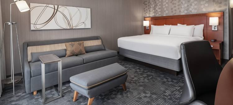 旧金山拉克斯珀兰丁/马林郡万怡酒店(Courtyard San Francisco Larkspur Landing/Marin County)图片