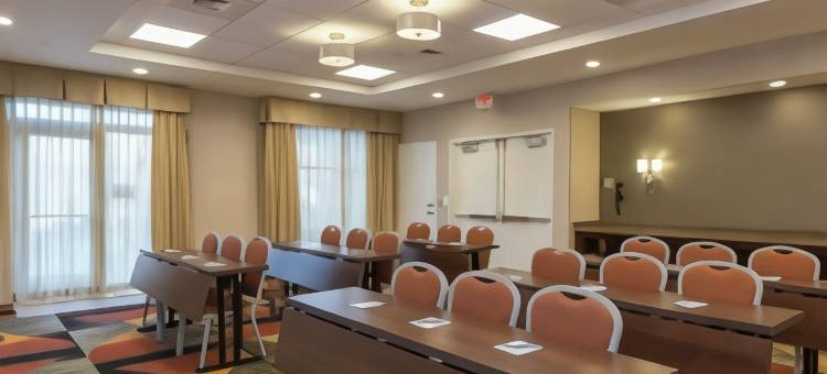 波士顿莫尔伯勒Homewood Suites by Hilton(Homewood Suites by Hilton Boston Marlborough)图片