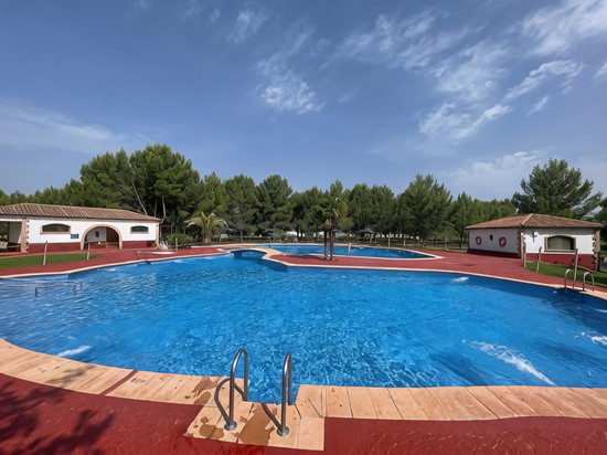 塞万提斯温泉酒店