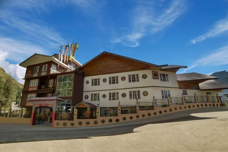 Summit Khangri Karpo Retreat & SpaHotel Overview