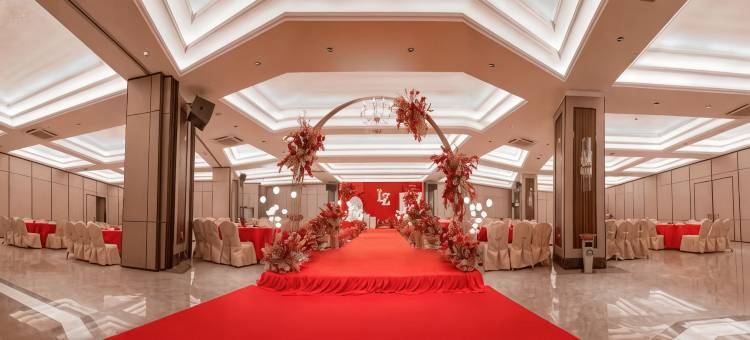 陆丰皓丽半岛酒店(福山天后宫玉照公园店)图片