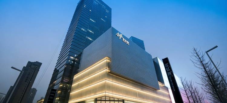 乐桔东方酒店(郑州正弘城丽汀店)图片