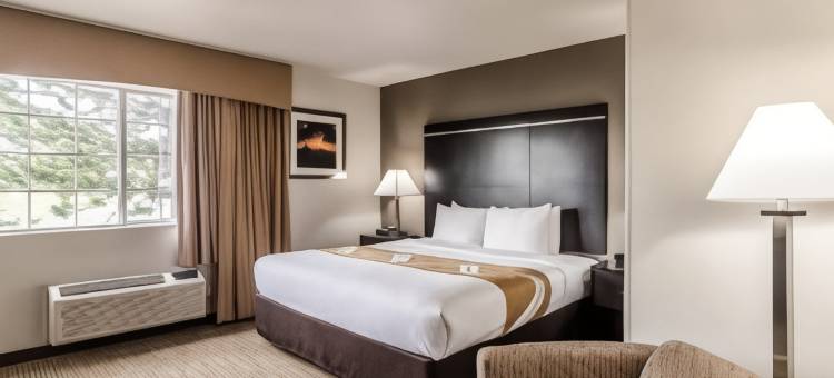 威斯敏斯特品质酒店及套房 - 布鲁姆菲尔德(Quality Inn & Suites Westminster - Broomfield)图片
