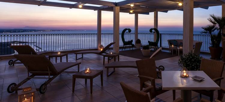 波西利波酒店(Hotel Posillipo)图片
