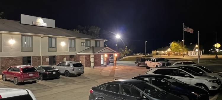 沃伦斯堡温德姆戴斯酒店(Days Inn by Wyndham Warrensburg)图片