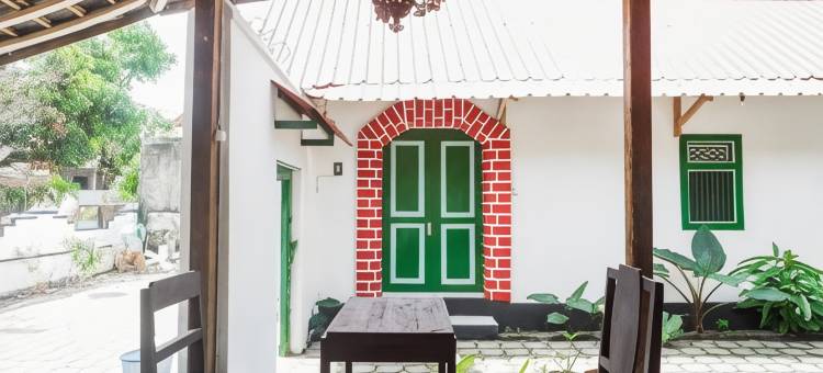 红多兹伊斯兰酒店@日惹恩达莱姆肯邦索尔(RedDoorz Syariah @ Ndalem Kembang Sore Yogyakarta)图片