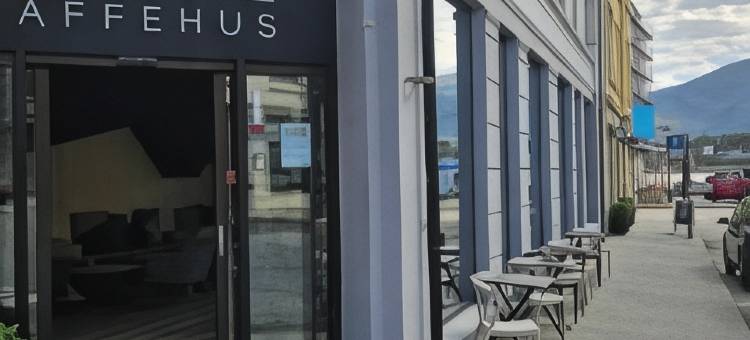 美丽的峡湾景观，高标准，设备齐全(High Standard, Fully Equipped, Fjord View)图片