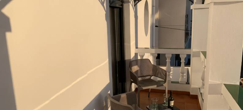 内尔哈客房酒店(NerjaRooms)图片