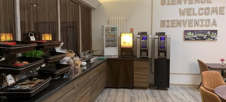 德利拉斯里莱丝酒店(Hôtel Au Relais des Lilas)图片