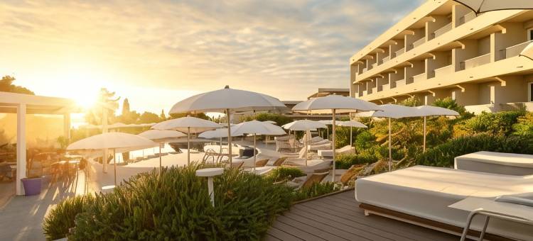 赫瓦尔灯塔酒店(Pharos Hvar Bayhill Hotel)图片