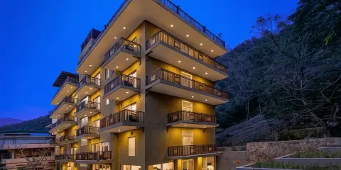 萊舍酒店的Bedzzz Rishikesh