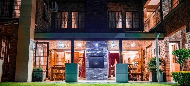 阿尔维斯顿庄园迷你酒店(Alveston Manor Hotel)图片