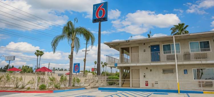 圣贝纳迪诺南6号汽车旅馆(Motel 6 San Bernardino, CA - South)图片