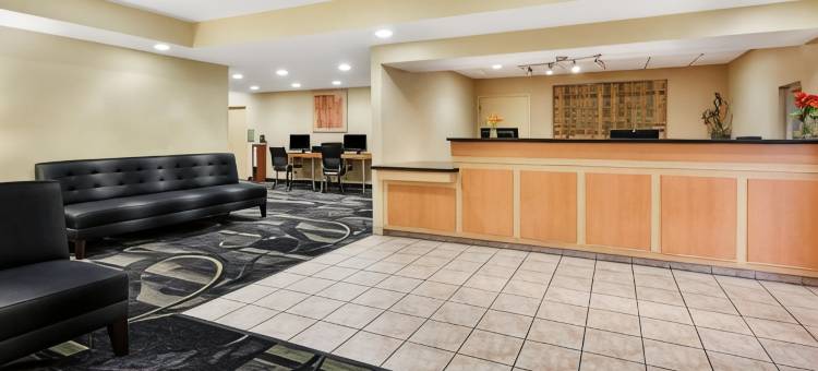 劳德代尔堡庞帕诺海滩拉昆塔温德姆酒店(La Quinta by Wyndham Fort Lauderdale Pompano Beach)图片