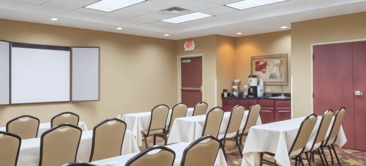 俄克拉何马城欢朋酒店及套房 - 南部(Hampton Inn & Suites Oklahoma City-South)图片