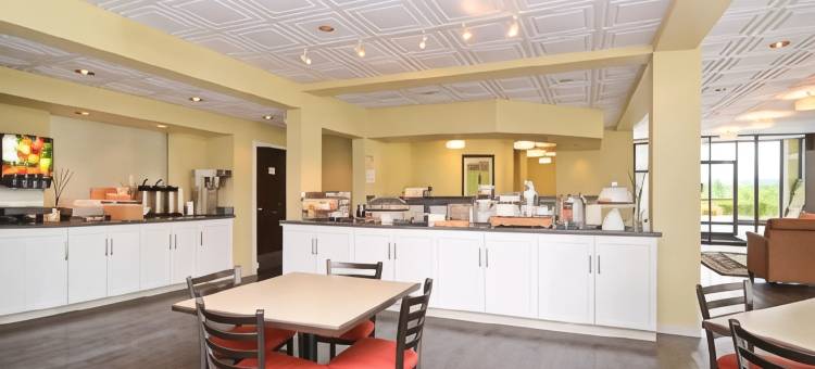 卡德斯科夫贝斯特韦斯特酒店(Best Western Cades Cove Inn)图片