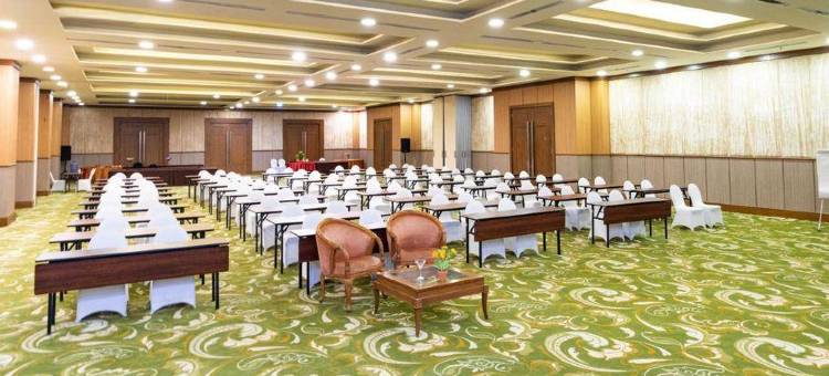 五尊贵酒店(Five Premiere Hotel)图片