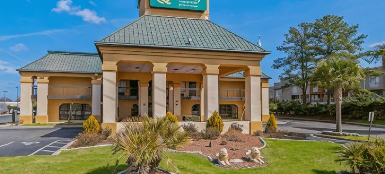 品质酒店及套房佛罗伦萨市民中心(Quality Inn & Suites Civic Center)图片