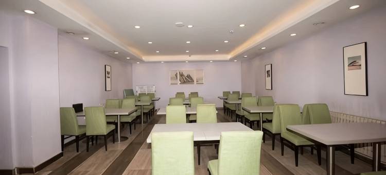 宝迪酒店(哈尔滨长江路禧龙大市场店)图片