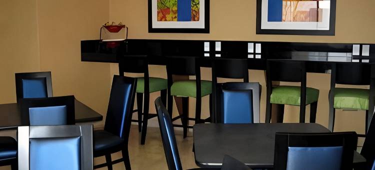 肯纳威克万枫酒店(Fairfield Inn Kennewick)图片