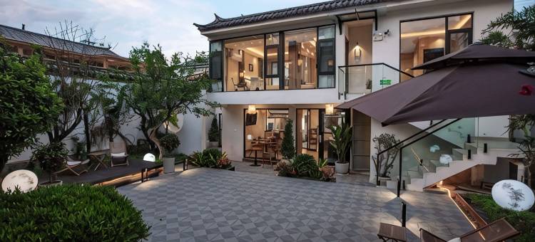 观夏·VILLARIDGE漫旅逸境·设计师度假新宿(大理古城广武路店)图片