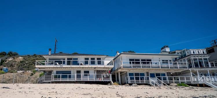 马里布路海滨度假屋直通海滩(Malibu Road Ocean Front House Direct Beach Access)图片