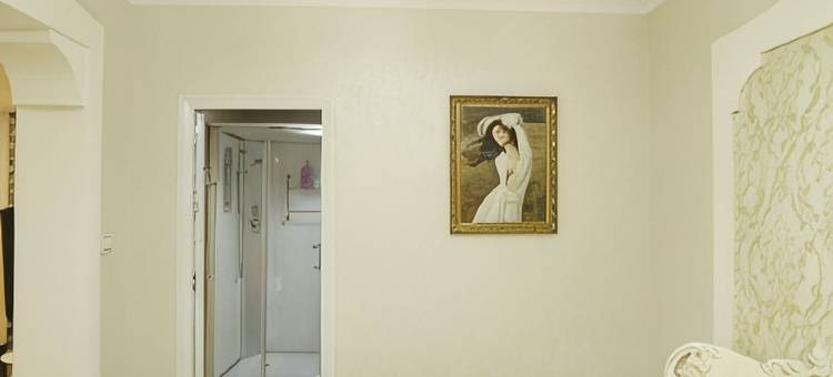鹰手营子矿区宜家宾馆图片