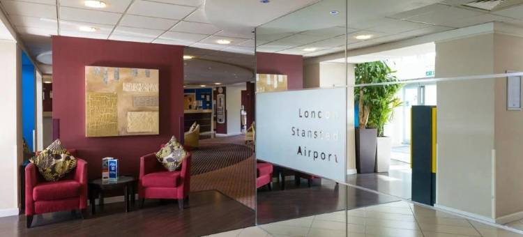 伦敦斯坦斯特德机场智选假日酒店(Holiday Inn Express LONDON - STANSTED AIRPORT by IHG)图片