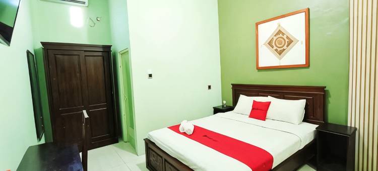 红门子酒店靠近UNTAG Banyuwangi 2(RedDoorz Syariah Near Universitas 17 Agustus Banyuwangi)图片