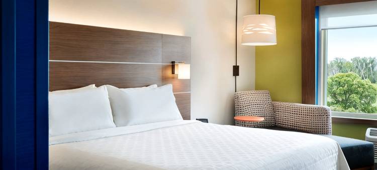 麦库克洲际智选假日酒店(Holiday Inn Express MCCOOK by IHG)图片